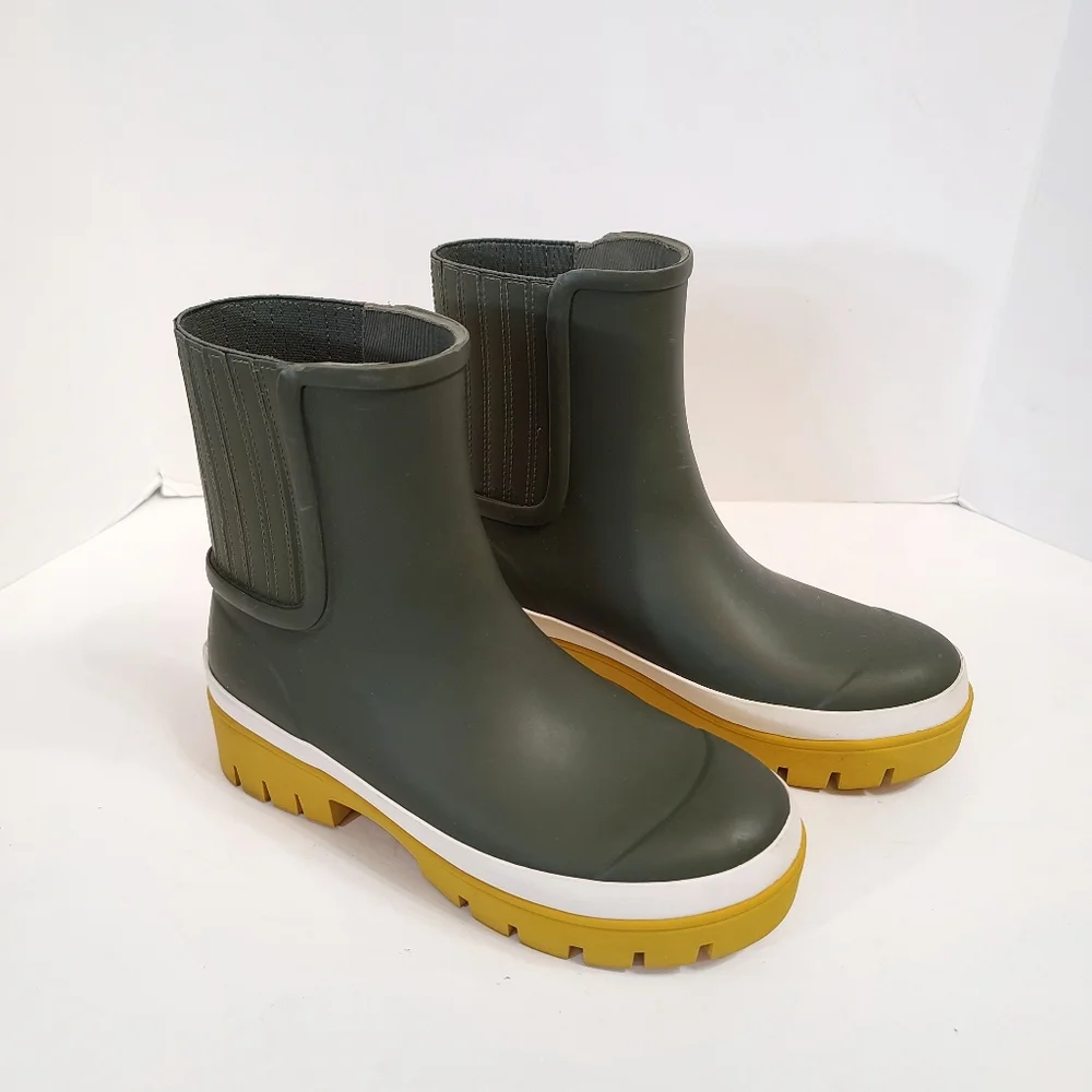 Tory Burch | Foul Weather Colorblock Lug Sole Boots in Leccio Size 7